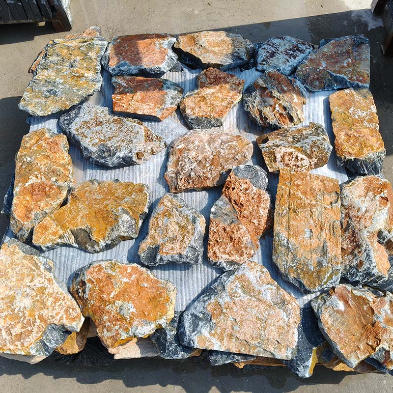 Maple-Leaf Red Loose Stone | Vibrant Natural Granite Gravel | Landscaping