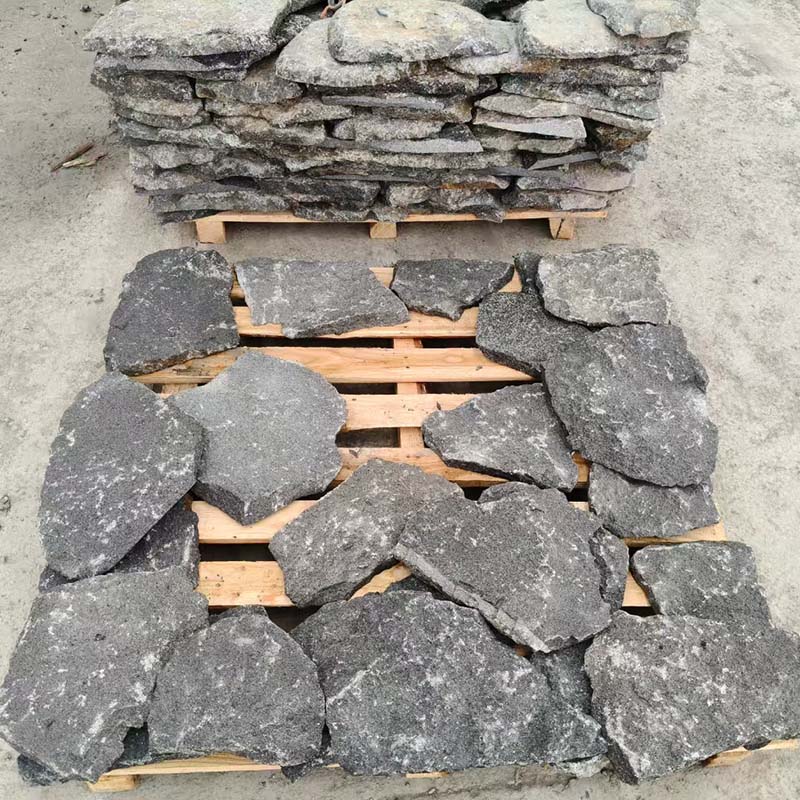 Black Pearl Irregular Wall Stone | Matched Corners | Premium Granite Cladding