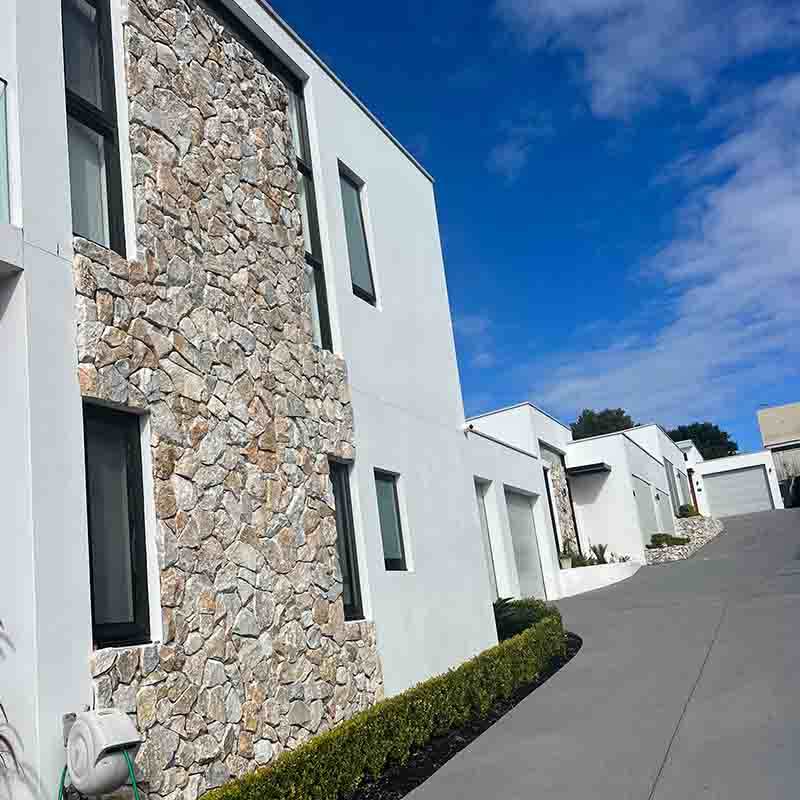Why Flexible Stone Veneer Is Ideal for Curved Wall Decoration