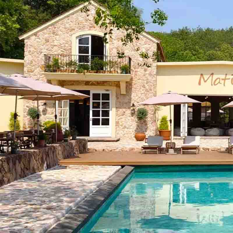 Why Choose Custom Large Size Wall Stone Panels?